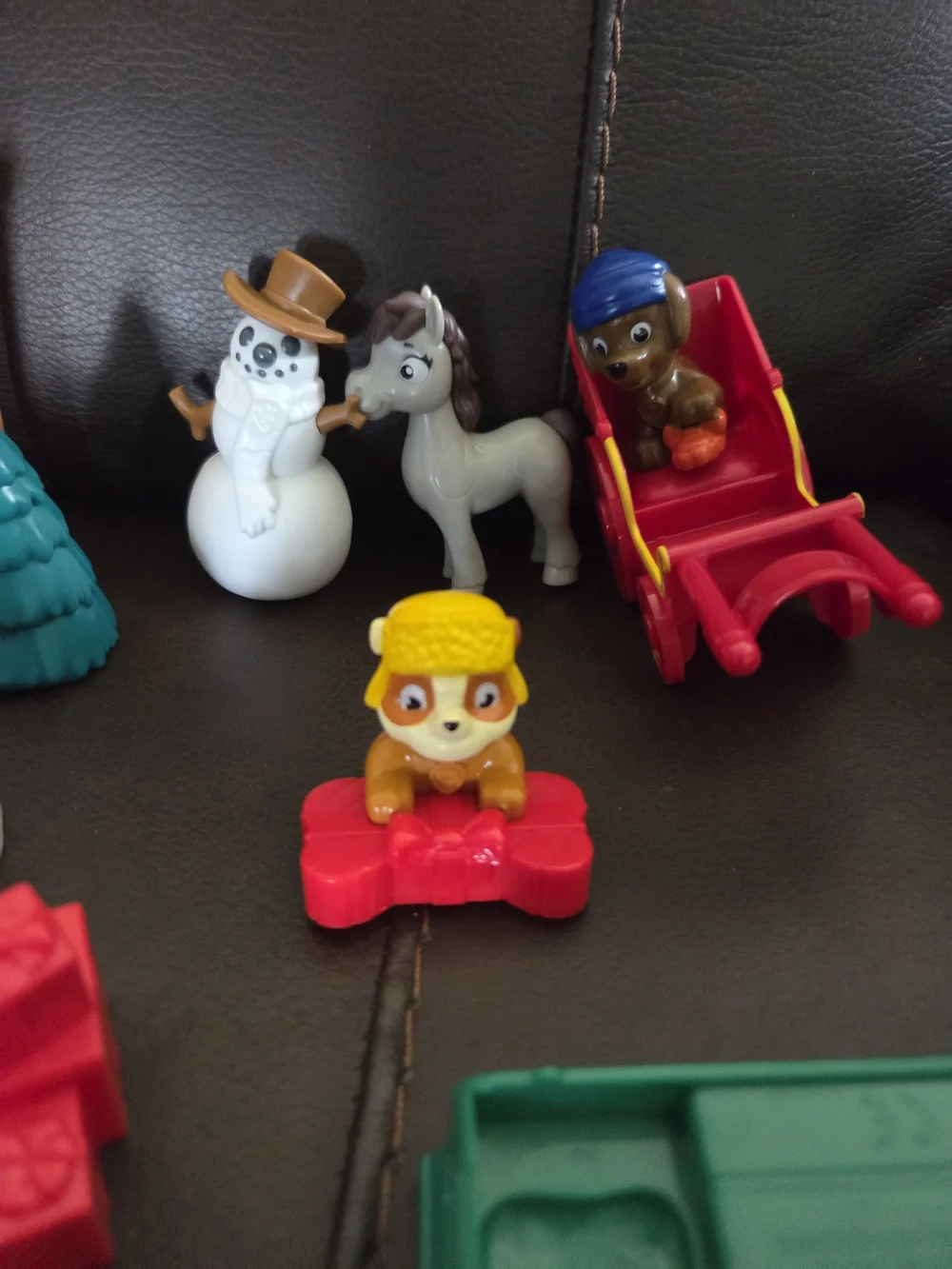 Paw Patrol Advent Calendar Holiday Playset Figures and Accessories